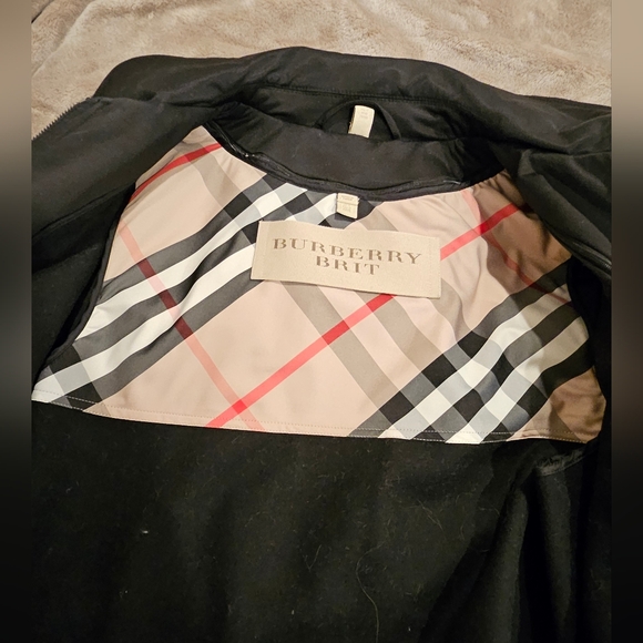BURBERRY Black Removable Hood Trench Coat with Plaid Double Lining - Picture 3 of 9